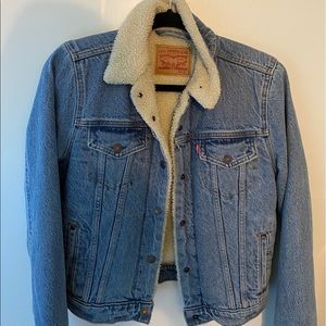Perfect condition Levi’s denim jacket